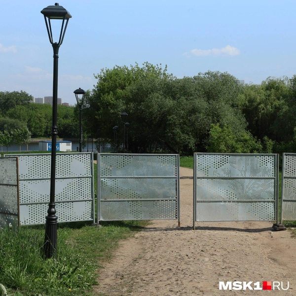 В парке «Коломенское» нет прохода для людей из-за благоустройства | Источник: Артем Устюжанин / MSK1.RU