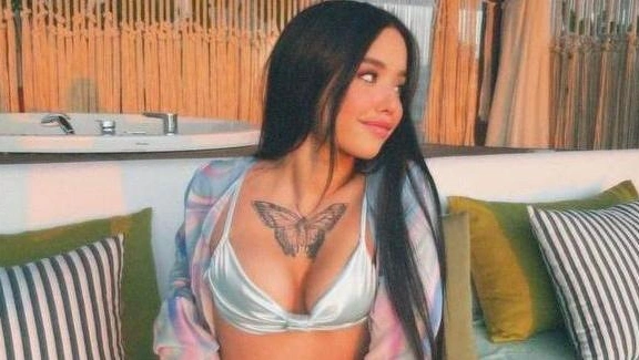 Луна Ком отреагировала на слухи о романе с Леоном Кемстачем из «Слова пацана»
