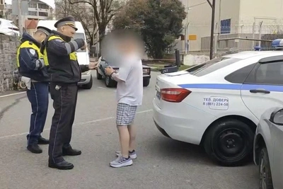 Полиция Сочи применила оружие для задержания дебошира