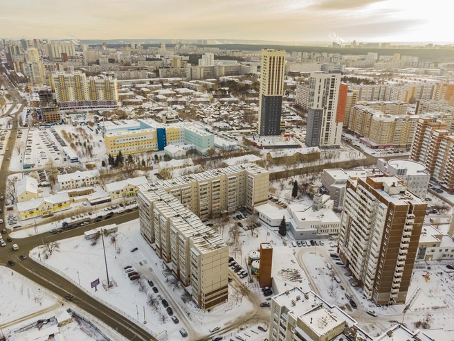 За домом находится хорошая больница | Источник: ООО «Специализированный застройщик «Формула строительства Девелопмент»»