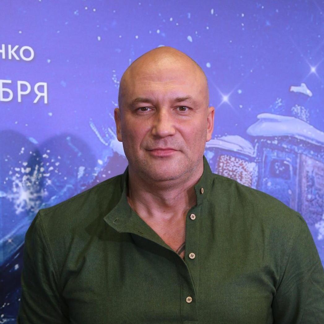 «Прилетел бумеранг!»: третья жена Соловьева, которая увела его из семьи, осталась одна с детьми и ипотекой в 26 млн