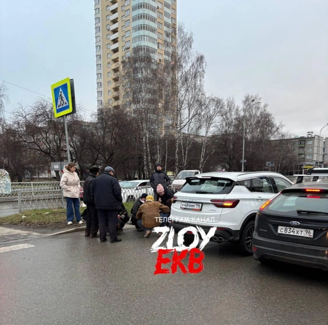 Пока что неизвестно, в каком состоянии сейчас находится ребенок | Источник: Злой Екатеринбург / T.me