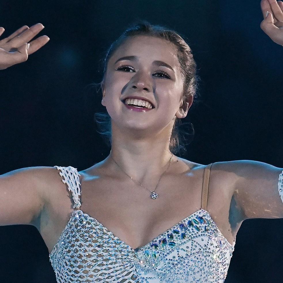 Камила Валиева после дисквалификации и Саша Трусова после родов вернулись на большой лед: жаркое соперничество звезд