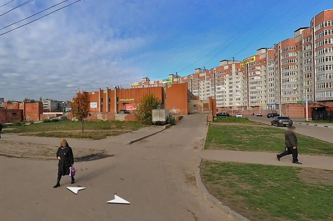 Кинотеатр «Аврора» был перестроен под одноименный торговый центр | Источник: «Яндекс.Карты»