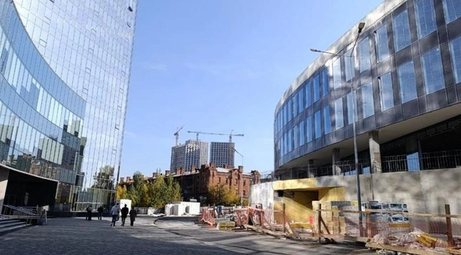 К соседству объекта архитектурного наследия с бизнес-центром у экспертов тоже возникли вопросы | Источник: ГИООКН Самарской области