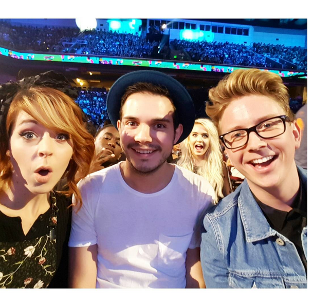 Звездный Instagram: (запрещенная в России экстремистская организация) Teen Choice Awards 2015