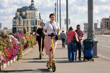 Уважение в движении: 3 правила самокатного этикета