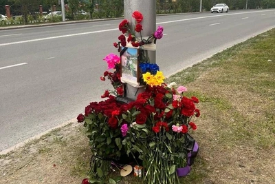 В Сургуте почтили память погибшего мотоблогера Джина