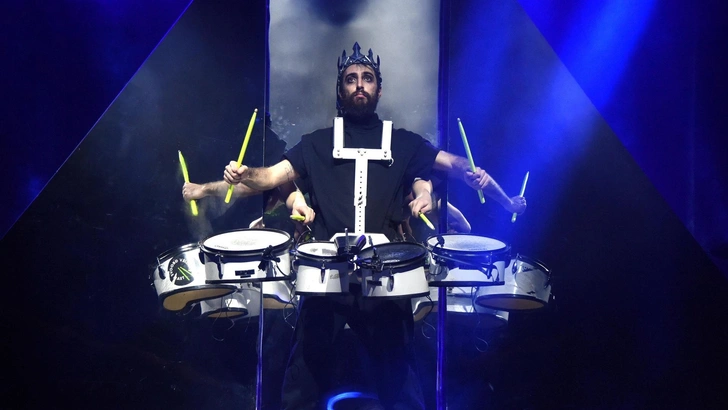 «Щелкунчик и Барабанный король»: шоу барабанщиков № 1 в России Vasiliev Groove и Александр Олешко расскажут знаменитую историю по-новому | Источник: Пресс-служба