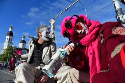 Уличные театры в Архангельске: фестиваль летом 2026