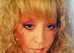 Алла Пугачева открывает традиционный праздник весны