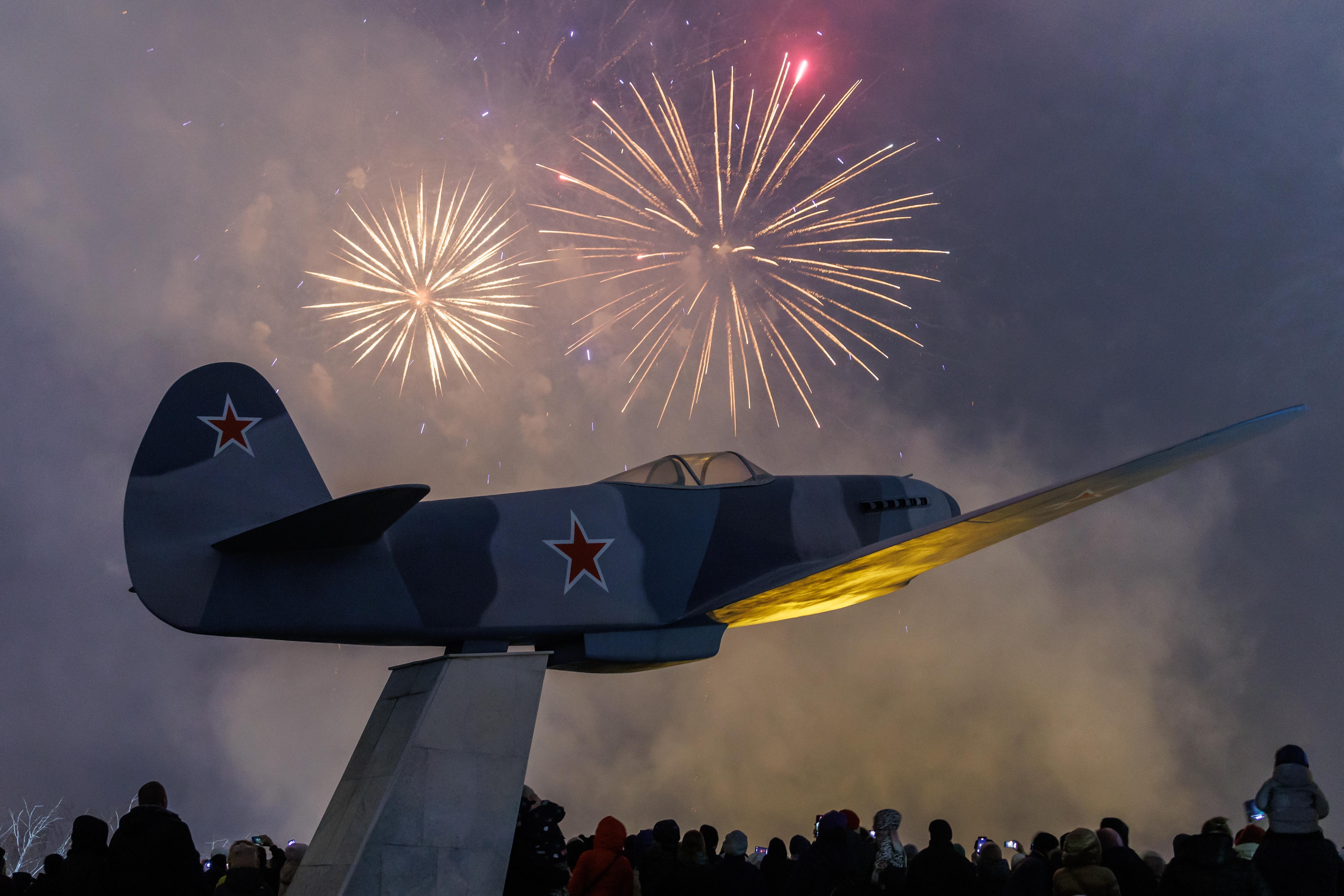 Где лучше всего смотреть салют на 9 Мая в Волгограде