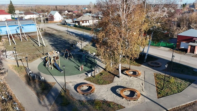 По указом президента с 2025 года национальной целью установлено благоустройство 30 тысяч общественных пространств | Источник: Nso.ru