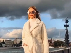 Вся в белом: Алена Шишкова тонко прокомментировала разрыв Тимати и Решетовой
