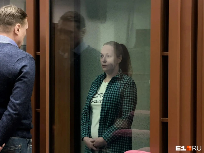 Гусева во время первого судебного круга | Источник: Анастасия Якупова / E1.RU