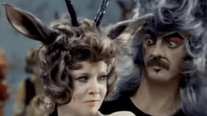 Кадр из фильма «Мама» | Источник: Киноконцерн «Мосфильм»/YouTube