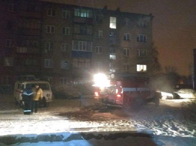 Пожарные тушили огонь около получаса | ufa1.ru