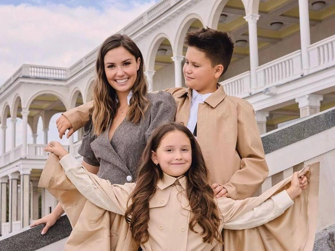 Агата Муцениеце воссоединилась со своими детьми | Источник: Личный архив