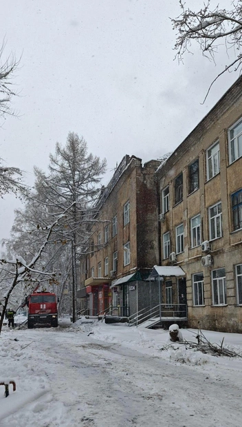 Вся дорога залита водой | Источник: читатель НГС Андрей Останин