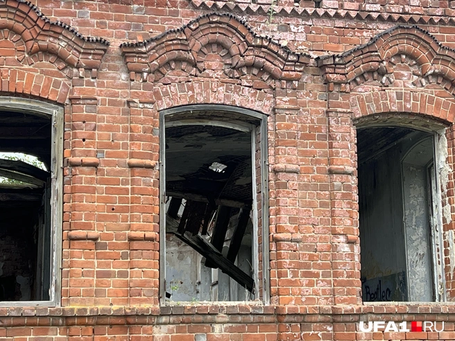 Потом сюда вставят пластиковые окна | Источник: Андрей Бирюков / UFA1.RU