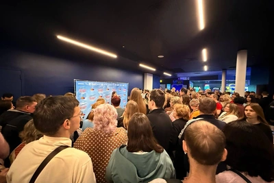 Очередь к Галустяну в Екатеринбурге на премьере комедии