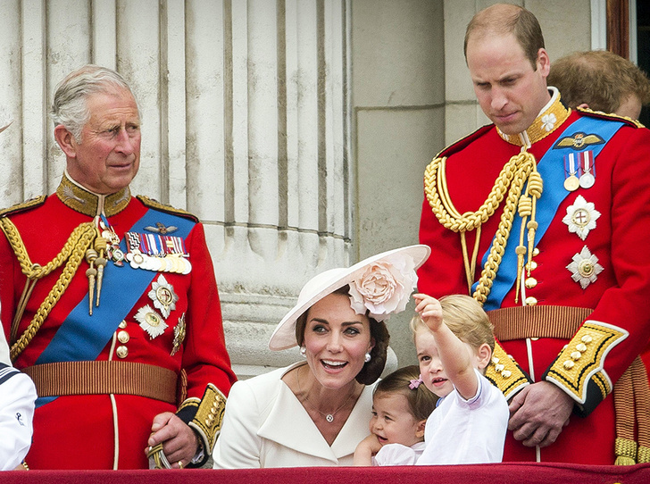 Фото №1 - Какое правило соблюдали Кейт и Уильям в начале отношений (но только когда гостили у принца Чарльза)