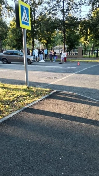 Место ДТП после наезда | Источник: dtp_chp_magnitogorsk / Vk.com