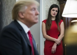 Трамп уволил помощницу за высказывания о его дочерях