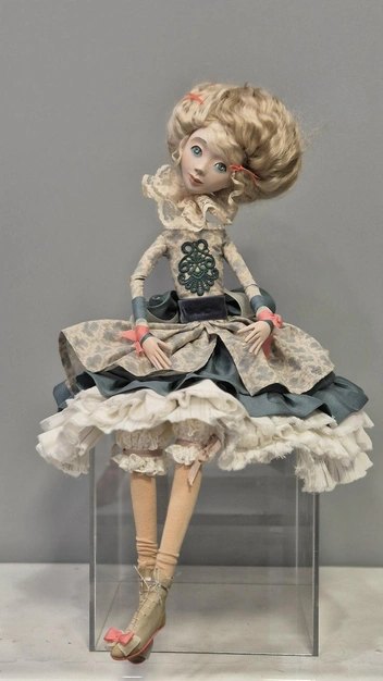 Первая кукла Юлии, сделанная на мастер-классе Анны Зуевой | Источник: предоставлено Юлией Мотрич