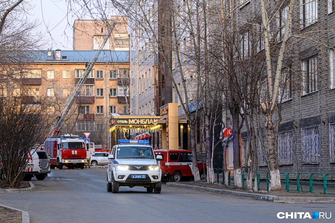 Поездили с полицейскими по улицам города в пятницу | Источник: Олег Фёдоров / CHITA.RU