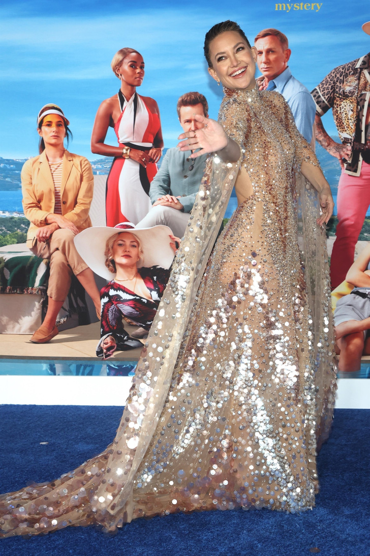 Кейт Хадсон в роскошном кутюрном платье Elie Saab затмила всех на премьере сиквела «Достать ножи»