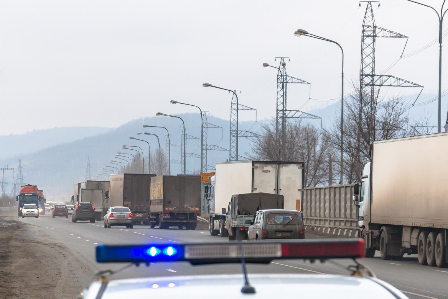 На трассах Самарской области установят имитации полицейских мигалок - 28  июня 2023 - 63.ру