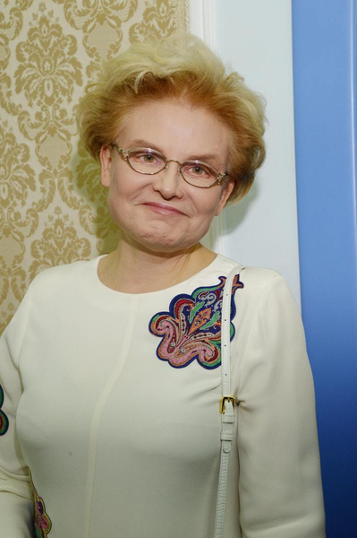 Елена Малышева – худеющим пенсионерам: «В блокадном Ленинграде полных не было»