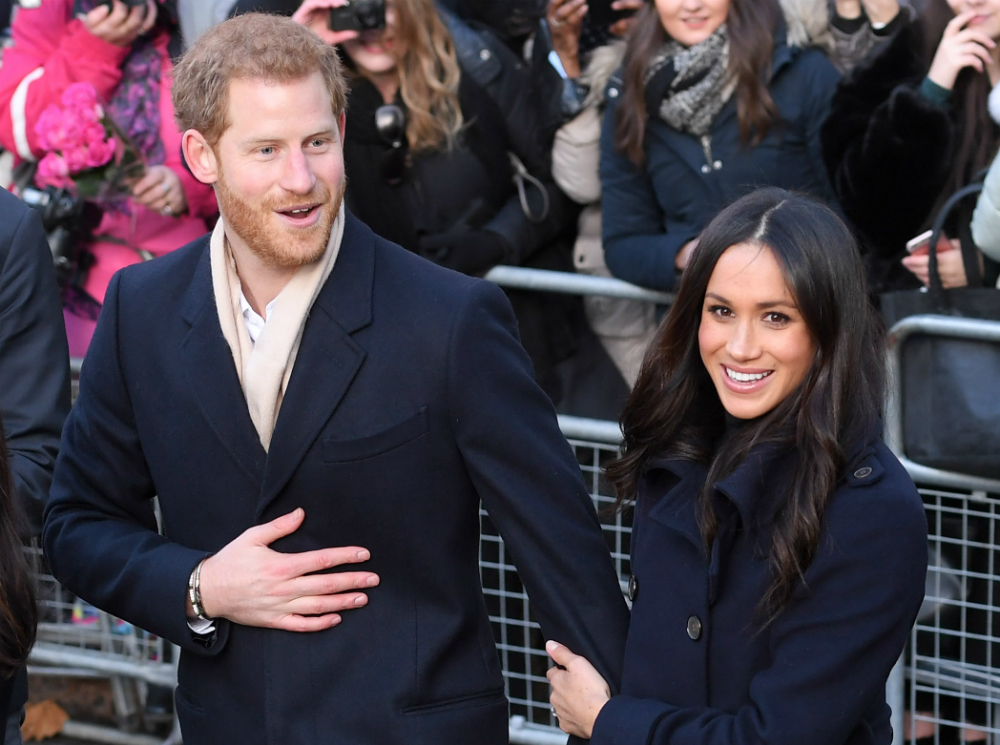 Пора на выход: как канадцы еще раз дали понять Гарри и Меган, что им не рады | marieclaire.ru