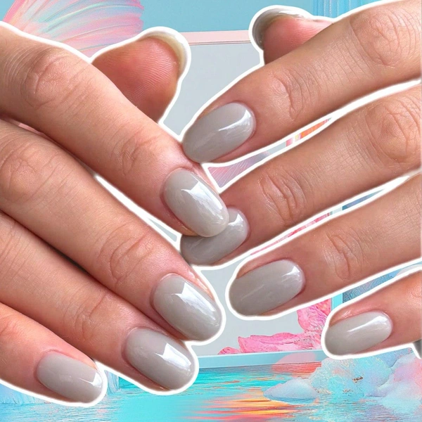 11 модных однотонных маникюров на зиму 2025/26 | Источник: theGirl