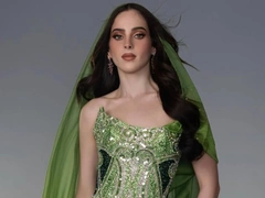 Девочка, которую дразнили в школе, не сдалась и стала «Мисс Вселенной»: 30 фото Фатимы Бош