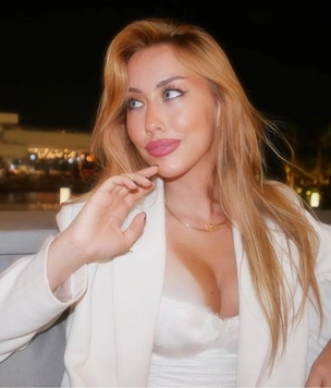 18-летняя внучка Маслякова устроила скандал после похорон ведущего