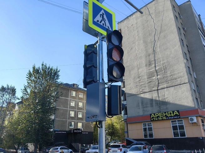 Кто-то успел уже их разрисовать. Ужас! | Источник: Павел Красоткин / 72.RU 