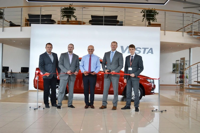 Cостоялось открытие нового дилерского центра LADA «Медведь Лада» | ngs24.ru