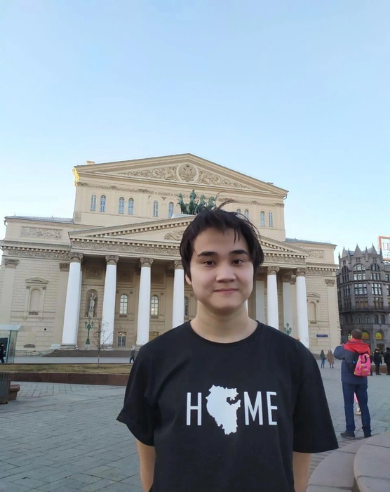 Вадим начал учить химию в 13 лет | Источник: АНОД | Олимпиады по химии / Vk.com