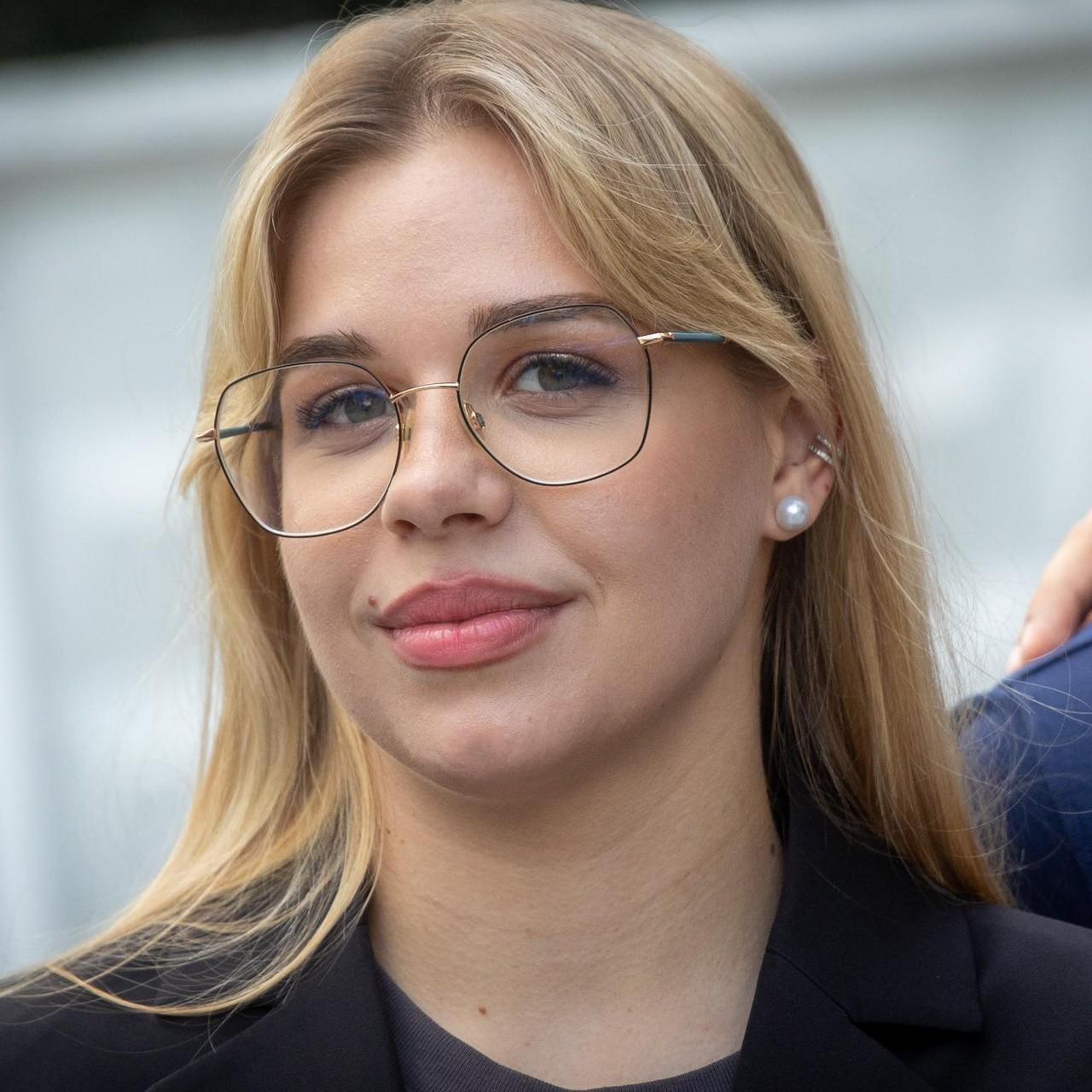 <p>Александра</p>