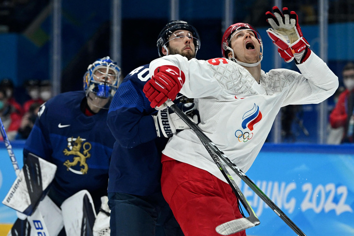 Сборная России по хоккею взяла олимпийское серебро Пекина, проиграв финнам в финале