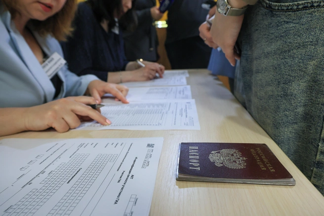 Пора подтянуть историю. В Минобрнауки назвали направления с обязательным ЕГЭ | Источник: Артём Устюжанин / MSK1.RU