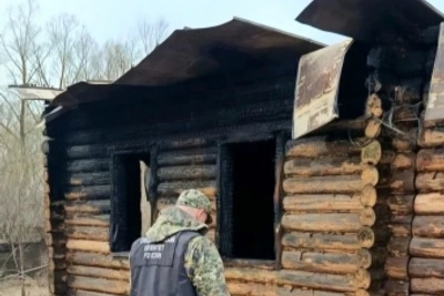 При пожаре в Староюрьевском округе погибли женщина и её сын