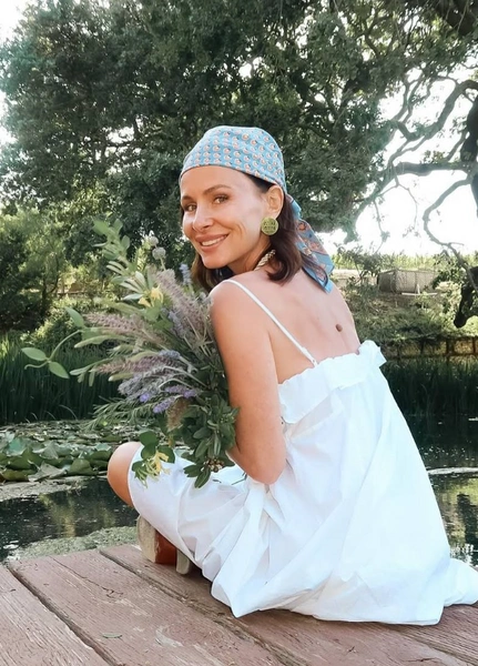 Саша Зверева | www.starhit.ru