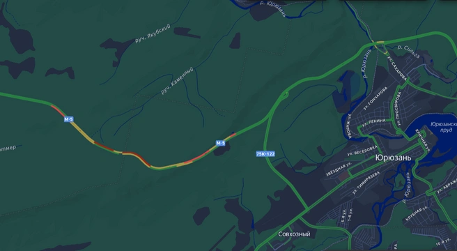 От Юрюзани в сторону Москвы затор&nbsp;— на подъеме на перевал | Источник: Yandex.ru / maps