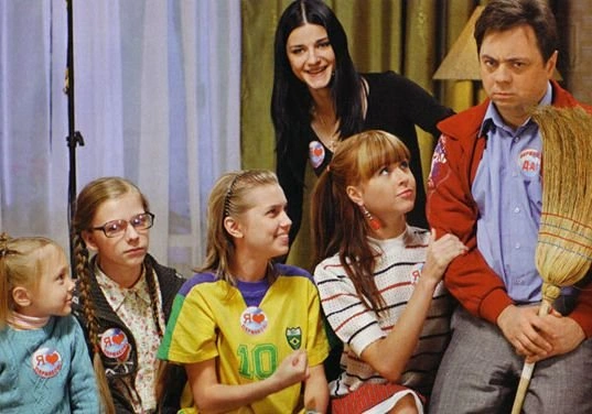 У Брюса Уиллиса в пятый раз родилась девочка | ya62.ru