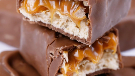 «Шокоголики, общий сбор!»: 8 бьюти-средств с чарующим ароматом какао-масла