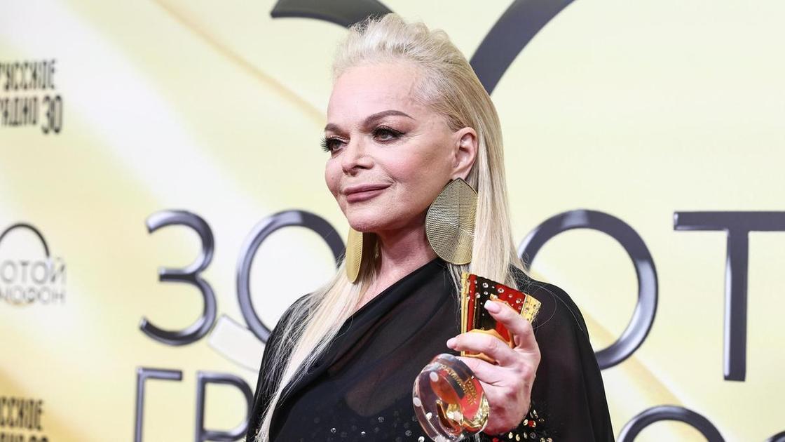 Стало известно, когда Долину выселят из квартиры