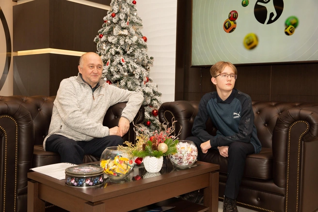 Олег Шепелев с сыном Григорием | Источник: пресс-служба «Столото»